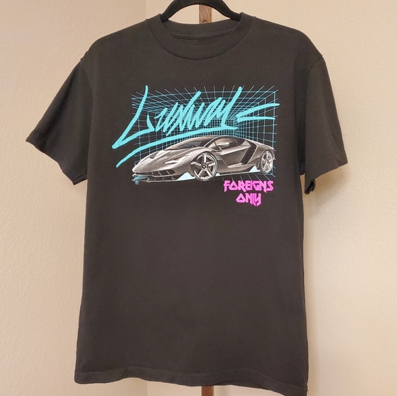 Fashion Nova Tops - FashionNova EUC Screen Print Tee Shirt Sz M